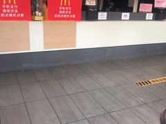 -麦当劳(容桂客运站得来速店)