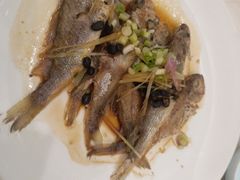 豆豉姜丝蒸小黄鱼-稻香酒家·33年老字号·港式粤菜(富邦中心店)