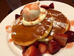 -Pancakes on the rocks(Darling Harbour)