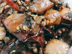 -鑫记婆婆兔·成都特产·兔头手撕兔(太古里店)