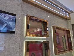 -Meng Lang 梦郎白金店
