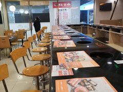 -呷哺呷哺(世贸.工三店)