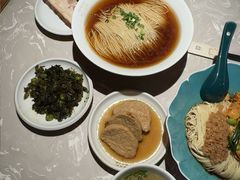 -松鹤面馆·古法焖肉面(观前店)