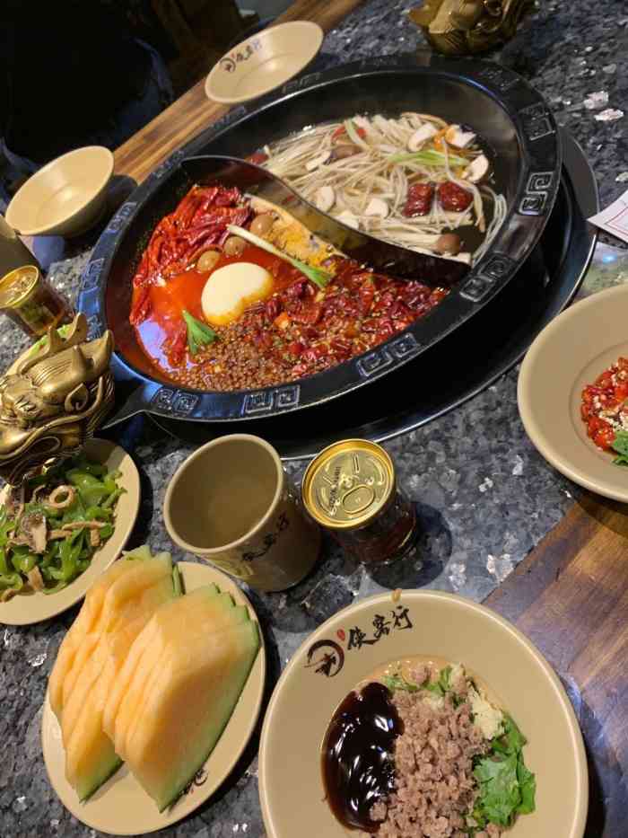 侠客行火锅(东台店)-"朋友推荐的这家火锅店,据说是他最喜欢的火.