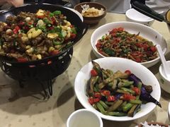 -建辉湖南土菜馆(南大街店)