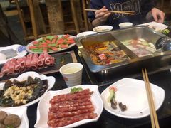 -百年川椒重庆老火锅(光谷店)