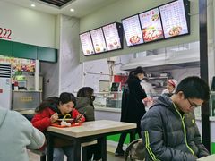 -星光教育超市(传媒大学店)
