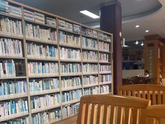 -浦东新区花木街道图书馆