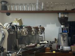 -Line 咖啡(石厦花园店)