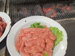 -马路牙子烧烤音乐酒馆(望京店)