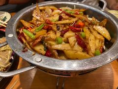 -快乐老家三鲜饺子东北菜(南六中路店)