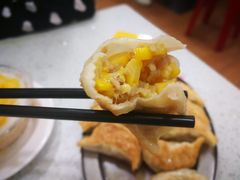 煎玉米饺-芬芳甜品(同福路店)