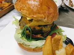 英式牛肉汉堡-车谷小镇