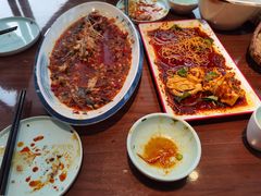 -有红鸡毛店·川菜(建设路店)