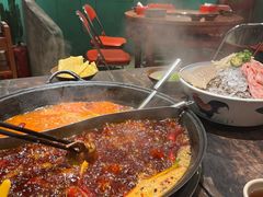 -周小明火锅(黑金冠社区店)