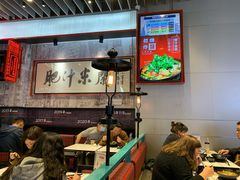 大堂-肥汁米蘭香港米线(长宁来福士店)