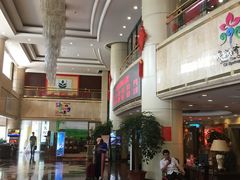 -良友富临大酒店(泉城广场大明湖店)