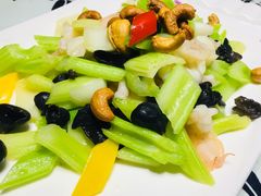 -不二舟食府(车站南路店)