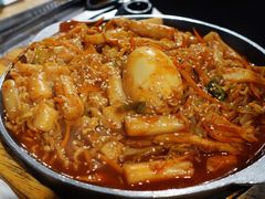 炒年糕-姜虎东白丁烤肉(恒隆广场店)