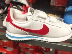 -法雅体育工厂店(皂君庙路店)
