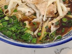 扁尖肉丝面-伟记奥面馆(养育巷店)