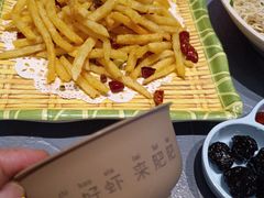 -肥肥虾庄·金牌油焖大虾(杨园滨江时代walk店)