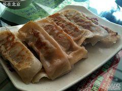 白菜猪肉锅贴13元-嘉和一品粥(魏公村店)