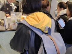 -奈雪的茶(亨特国际广场店)