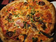 -WOLFGANG PUCK KITCHEN & BAR(迪士尼小镇店)