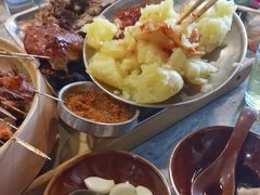 -破瓦寒窑·地摊烤羊排