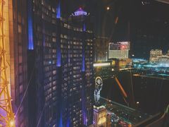 -影汇之星8字形摩天轮
