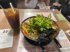 -肥汁米蘭香港米线(定西路店)
