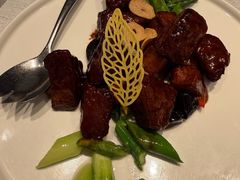 黑金雪花牛肉粒-上海和平饭店龙凤厅 Dragon Phoenix