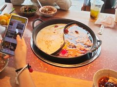 -赵美丽·重庆社区火锅·直营店(火车东站·中豪国际店)