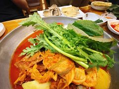 -喇喇排骨火锅·传统韩式脊骨汤(望京西园总店)