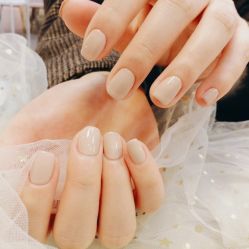 -蜜丝卡伦美甲美睫半永久