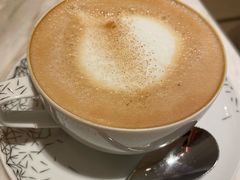 咖啡拿铁-théATRE 茶聚场(王府中環店)