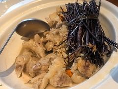 -头上红煨盐鸡·非遗院子餐厅
