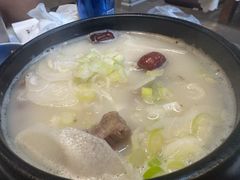 -益百岁牛尾汤(香山路店)