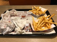 -The Habit Burger Grill 哈比特汉堡(复兴soho店)