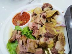-伊穆祥牛肉面总店·清真