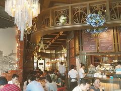 -玛格萝妮(汇智国际商业中心店)