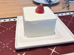 草莓奶油大方-银座仁志川·生吐司专门店(香港广场店)