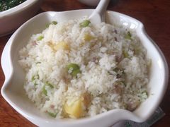 -乡村小榭饭店