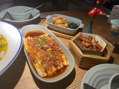 -蜜桃餐厅·伴山(湖滨商业街店)