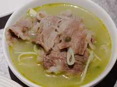 酸汤肥牛-墨宴(西洋湖店)