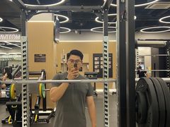 -Z&B Fitness Studio·Gym(前滩L+PLAZA店)
