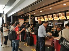 -麦当劳(深圳北站高铁店)