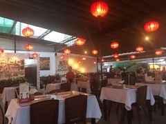 -Lanterns Vietnamese Restaurant