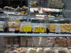 面包甜点陈列柜-闻酥园(青羊区文殊坊店)